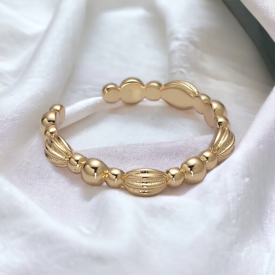 Terina Vintage Cuff Ring